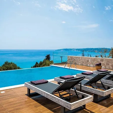 Akti * Lourdata (Kefalonia)