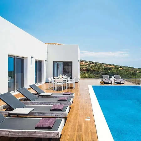 Akti * Lourdata (Kefalonia)